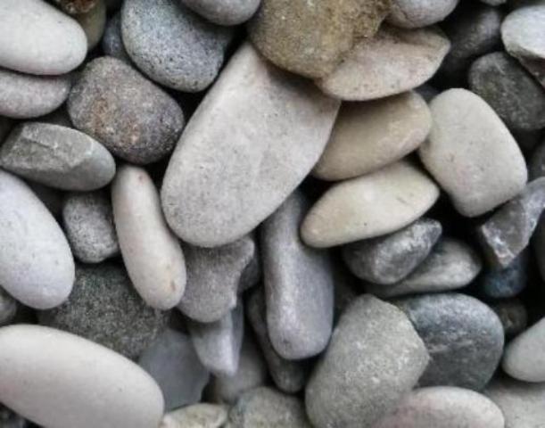 Где заказать гальку и каменную крошку с доставкой?  в Балаково